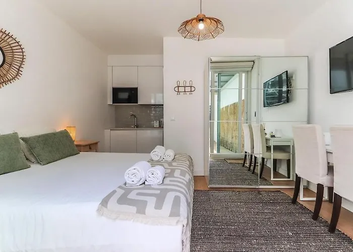 Διαμέρισμα Principe Real Cozy Bright With Ac